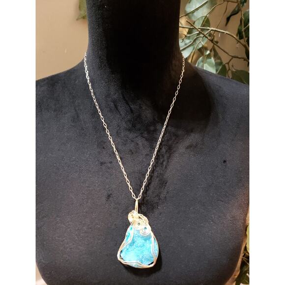Womens Fashion Gold Tone Wire Wrap Blue Druzy Chrysocolla Stone Pendant Necklace - Picture 1 of 5